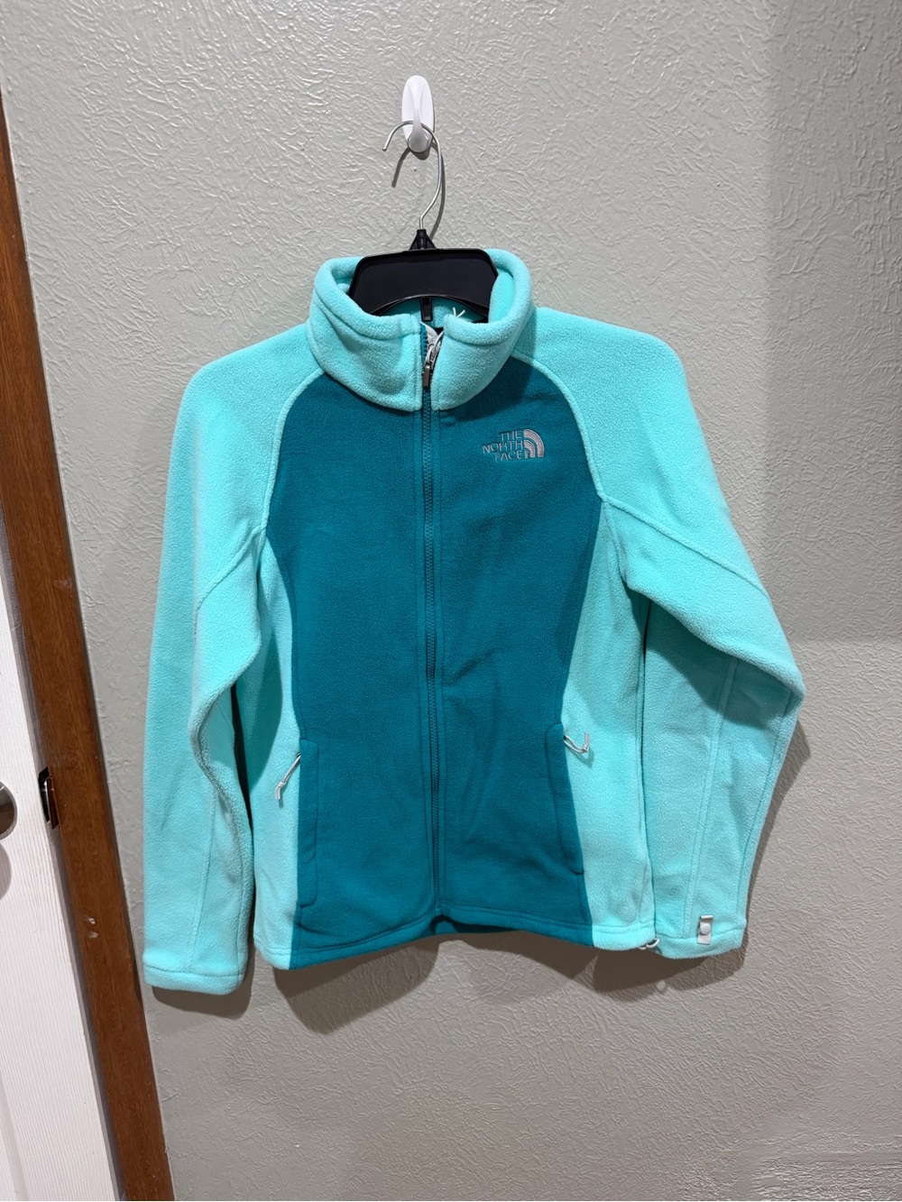 The North Face Light Teal & Teal Fleece Jacket Size XS EUC Like New Warm Cozy